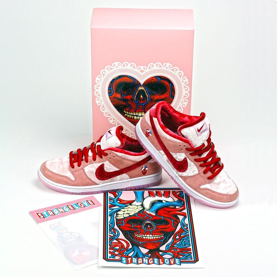 nike strangelove valentine's day